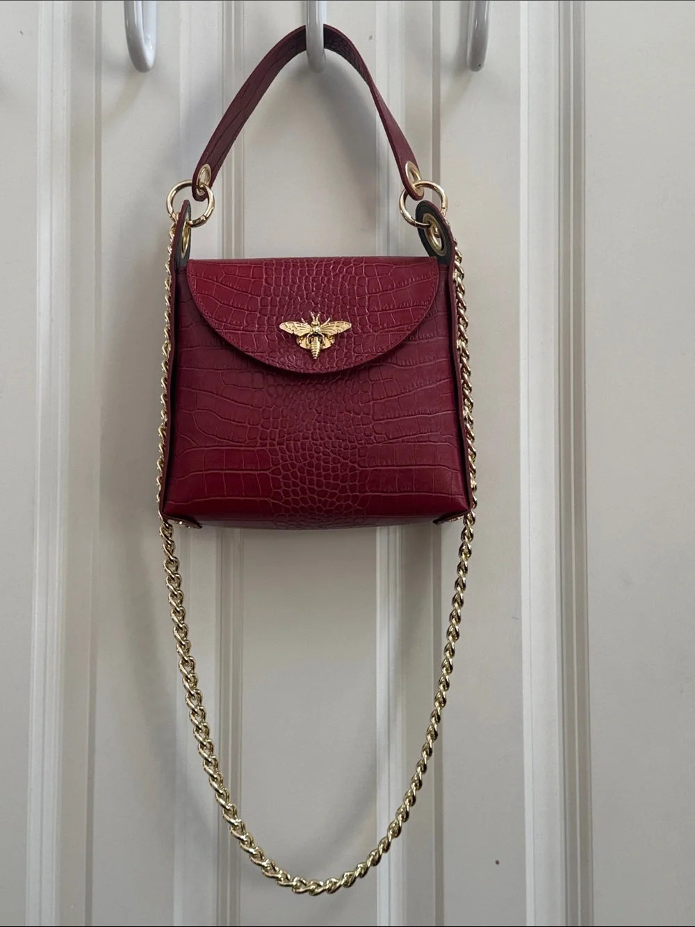 Persaman New York Burgundy Leather Croc-Embossed Top-Handle Crossbody w/ Gold 🐝